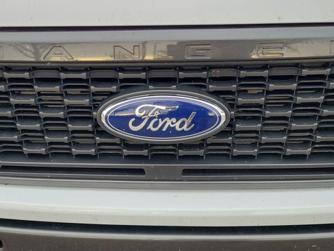 Used 2020 Ford Ranger XLT w/ Equipment Group 301A Mid image 9