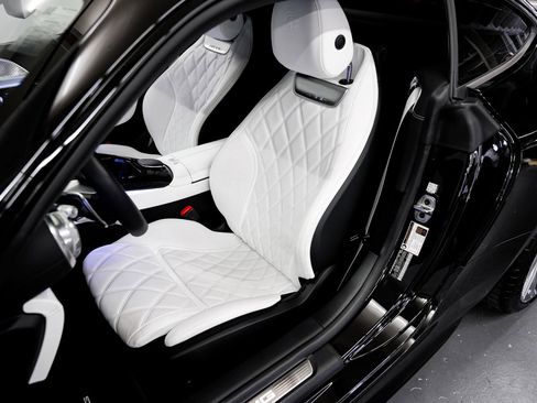 Used 2025 Mercedes-Benz AMG GT 55 image 18