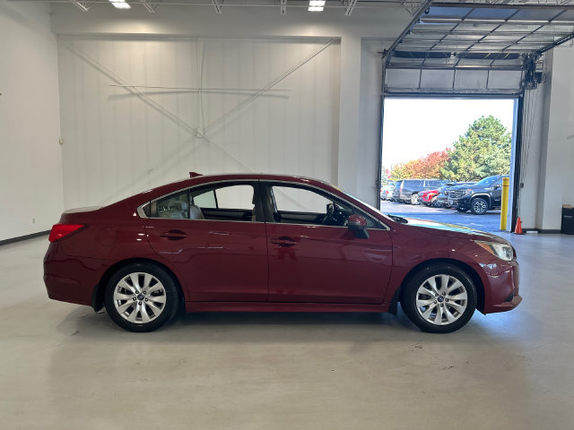 Used 2016 Subaru Legacy 2.5i Premium AWD/4WD image 4