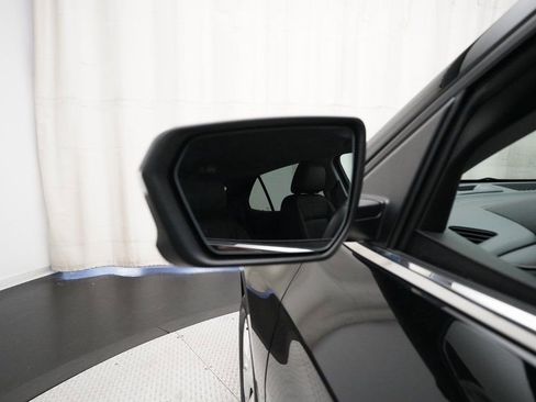 Used 2021 Chevrolet Equinox Premier image 25