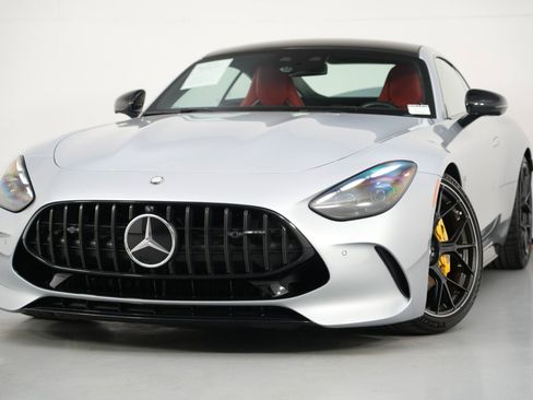 Used 2024 Mercedes-Benz AMG GT 63 image 3