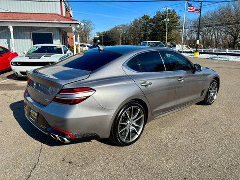 Used 2023 Genesis G70 2.0T image 8