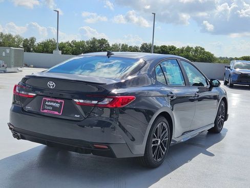 New 2026 Toyota Camry SE FWD image 2