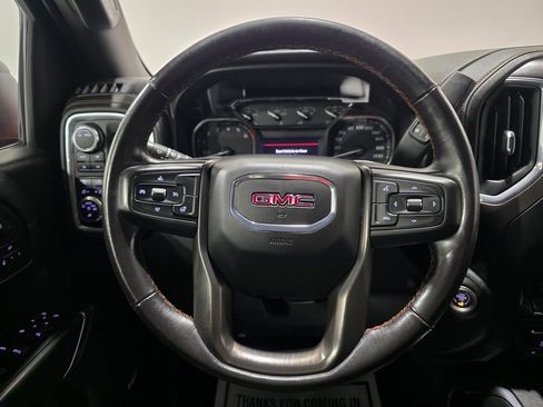 Used 2021 GMC Sierra 1500 AT4 w/ AT4 Preferred Package image 4