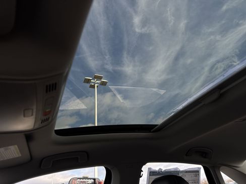 New 2026 Volkswagen Jetta SE image 19