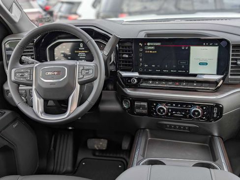 New 2026 GMC Sierra 3500 SLT w/ SLT Premium Package AWD/4WD image 13