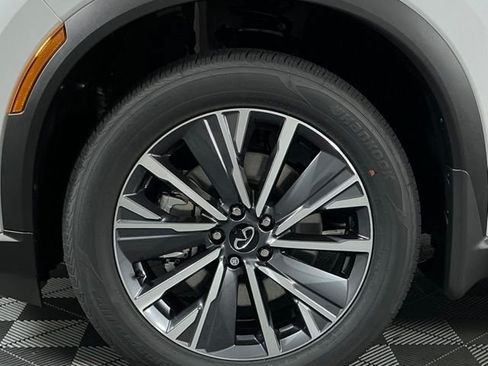 New 2027 INFINITI QX60 Luxe w/ Cargo Package FWD image 10