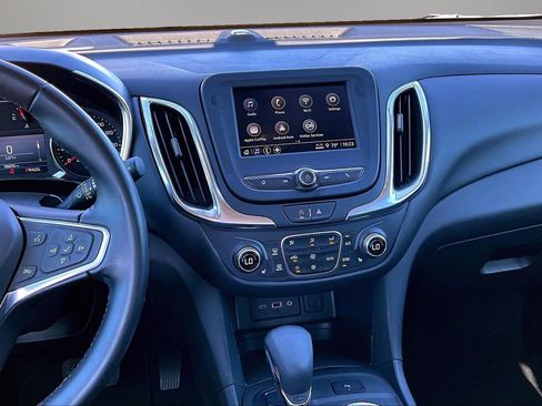 Used 2024 Chevrolet Equinox LT image 9