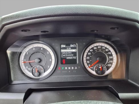 Used 2024 RAM 1500 Classic SLT image 16