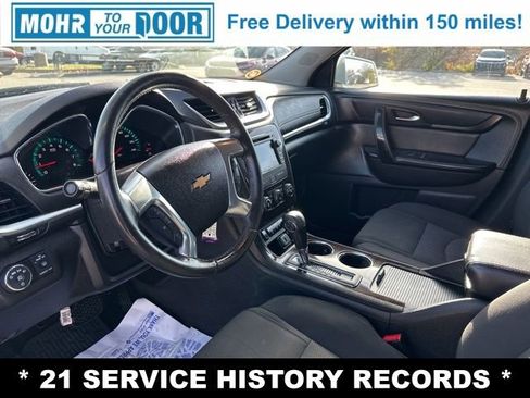 Used 2016 Chevrolet Traverse LT w/ Style and Technology Package image 13