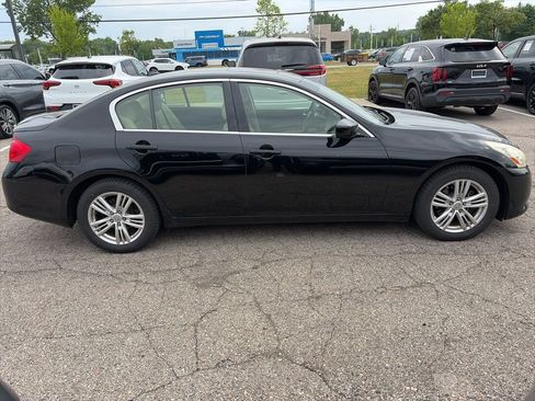 Used 2012 INFINITI G37 x Sedan w/ Premium Pkg AWD/4WD image 4