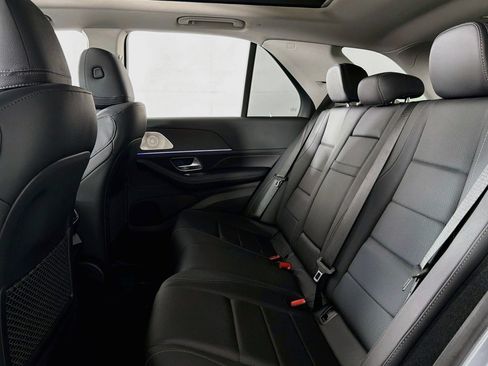Certified 2024 Mercedes-Benz GLE 350 4MATIC image 9
