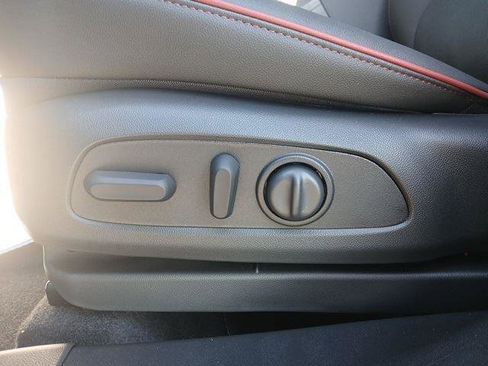 New 2026 Chevrolet TrailBlazer RS w/ Convenience Package image 22