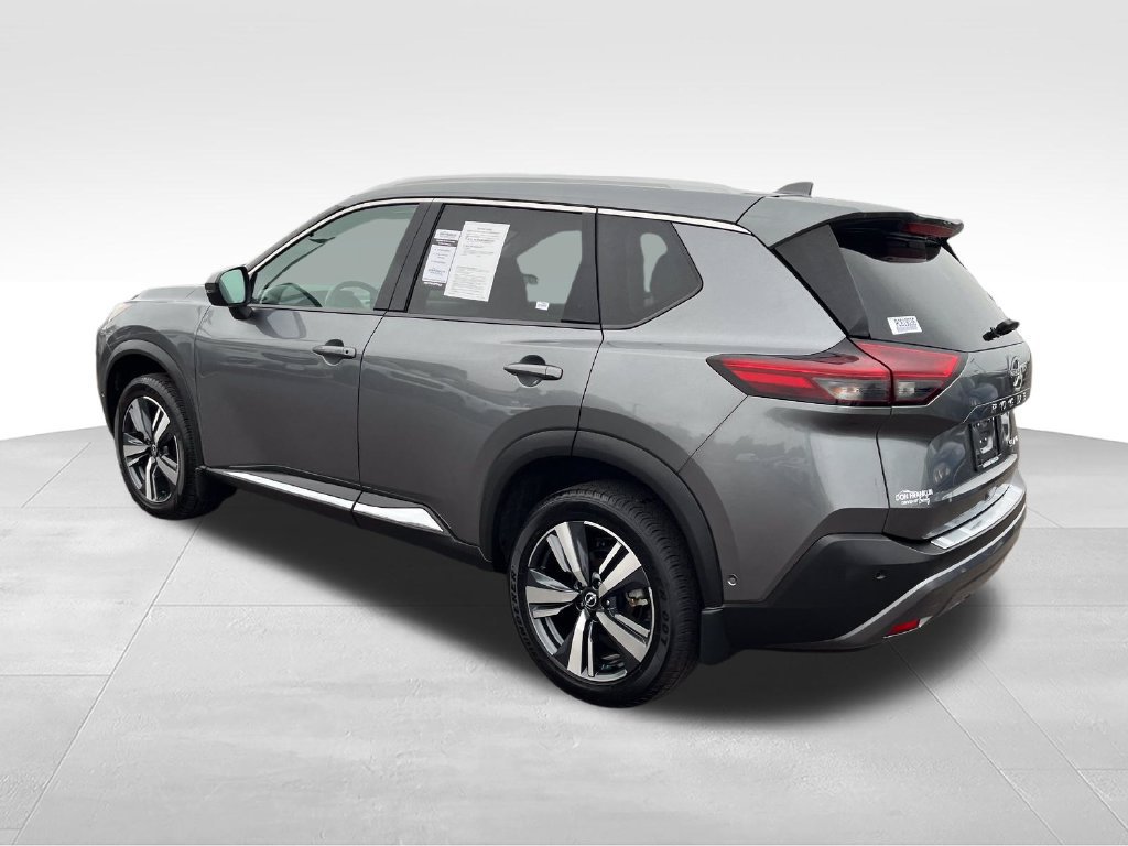 Used 2023 Nissan Rogue SL w/ SL Premium Package AWD/4WD image 3