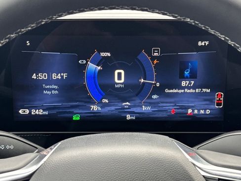 New 2025 Chevrolet Blazer EV LT image 24