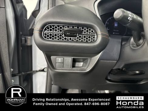 Used 2024 Honda HR-V Sport image 15