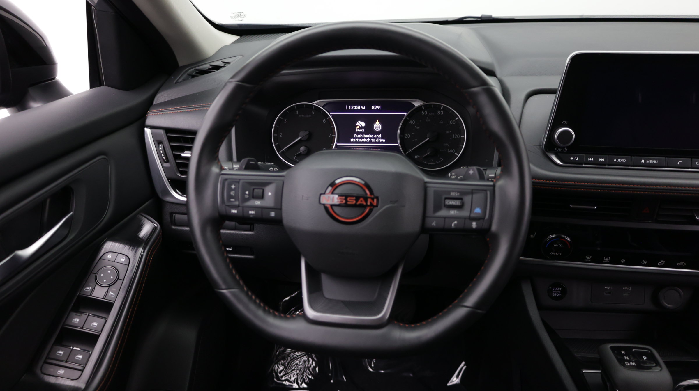 Used 2025 Nissan Rogue SV AWD/4WD image 31
