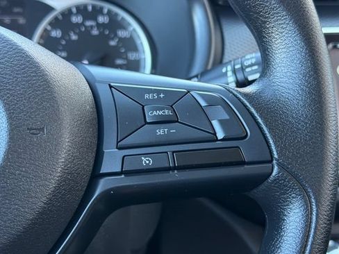 Certified 2025 Nissan Kicks Play S FWD image 28