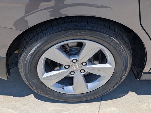 Used 2019 Honda Odyssey EX-L image 24