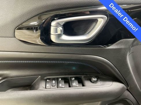 New 2026 Jeep Compass Latitude AWD/4WD image 13