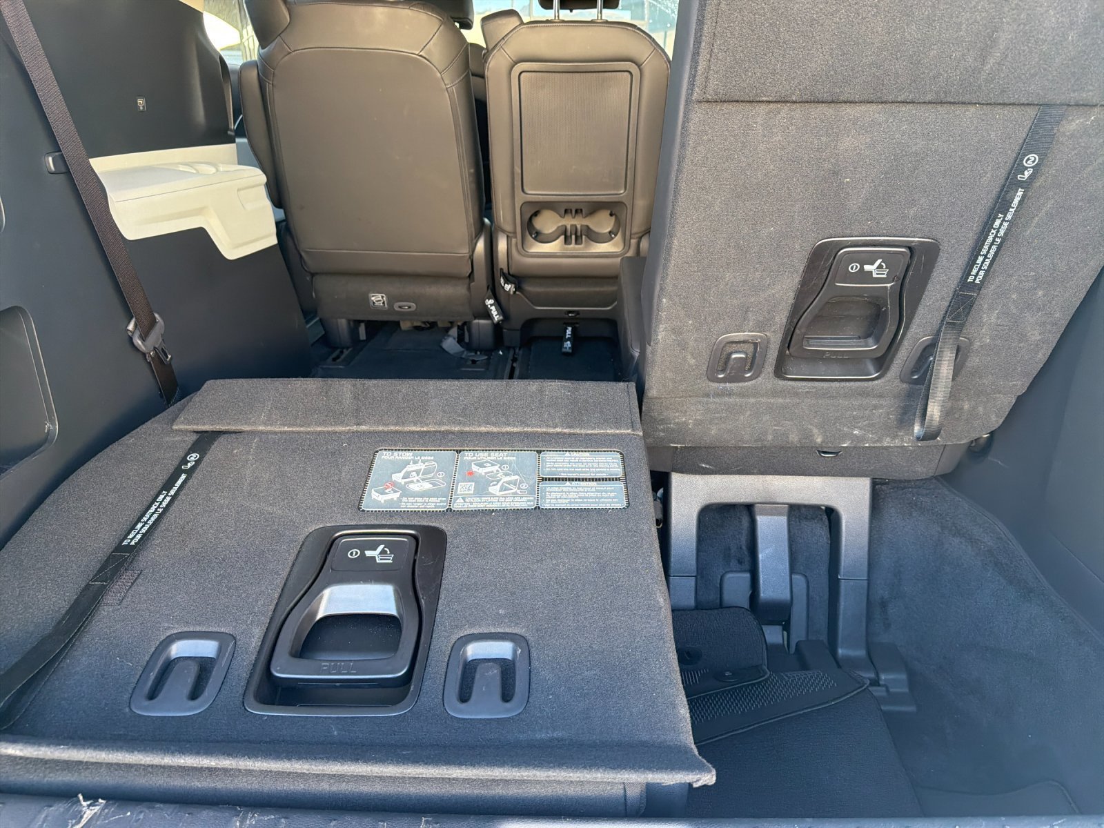 Used 2024 Kia Carnival LX FWD image 14