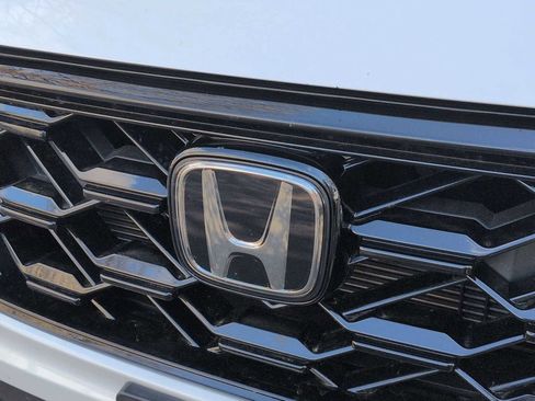 Used 2023 Honda CR-V Sport Touring image 12