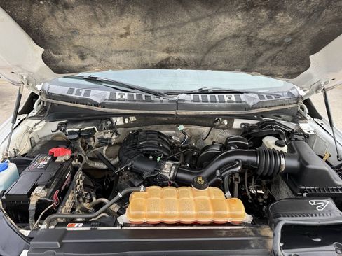 Used 2016 Ford F150 XL w/ Equipment Group 101A Mid AWD/4WD image 32