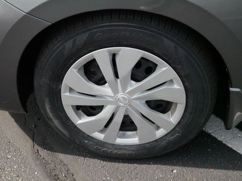 Used 2024 Nissan Versa S w/ Trunk Package FWD image 15