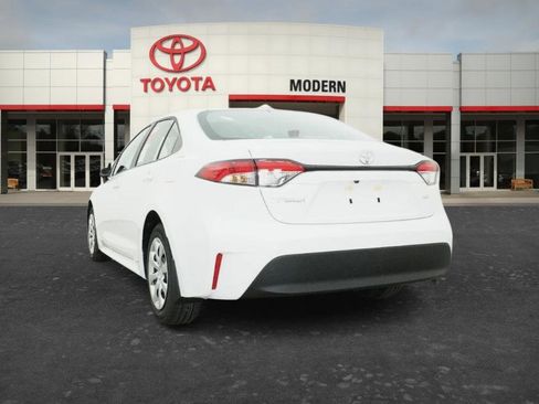 New 2026 Toyota Corolla LE FWD image 6