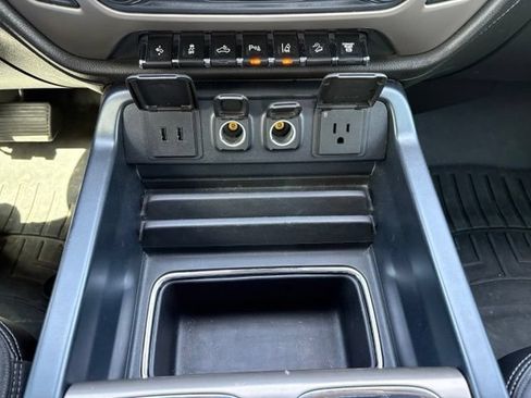 Used 2018 GMC Sierra 3500 Denali w/ Duramax Plus Package AWD/4WD image 28