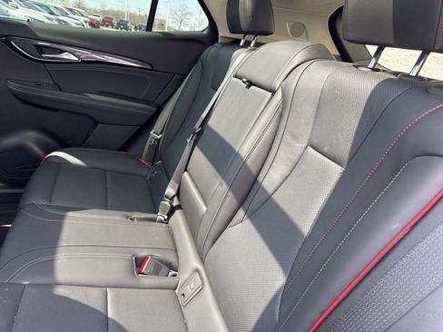 Used 2023 Buick Envision Essence w/ Sport Touring Package image 9