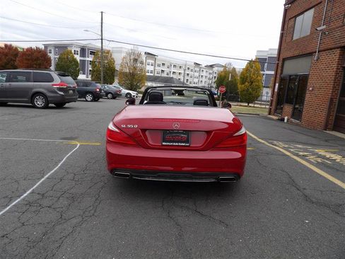 Used 2013 Mercedes-Benz SL 550 image 7