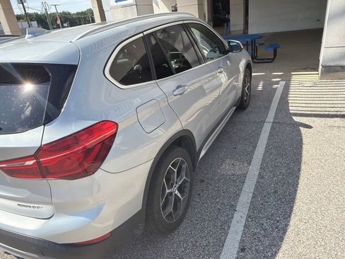 Used 2018 BMW X1 xDrive28i w/ Convenience Package AWD/4WD image 4