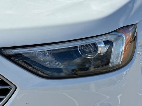 Used 2024 Ford Edge SEL image 52