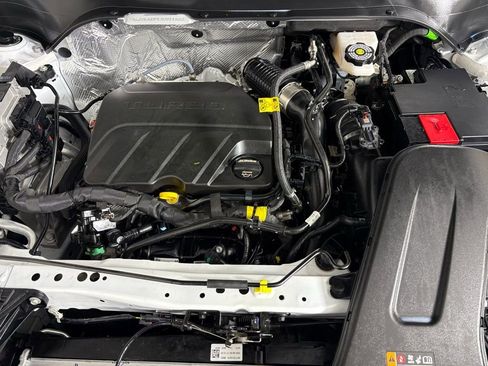 Used 2026 Chevrolet Trax ACTIV w/ Sunroof Package image 40