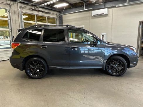 Used 2018 Subaru Forester 2.5i Premium image 6