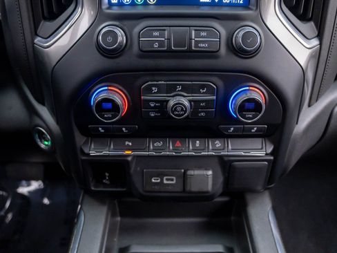 Used 2022 Chevrolet Silverado 1500 LT Trail Boss w/ Safety Package AWD/4WD image 20