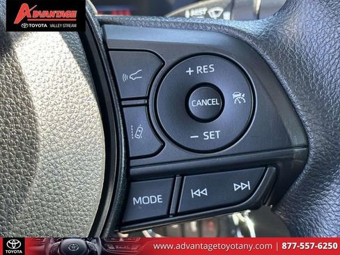 Used 2022 Toyota Corolla LE w/ Carpet Mat Package (TMS) FWD image 24