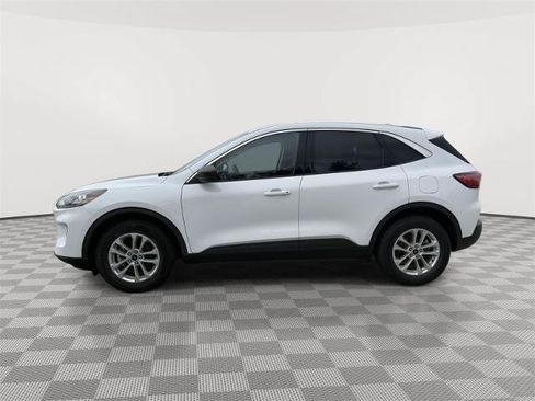 Certified 2022 Ford Escape SE AWD/4WD image 4