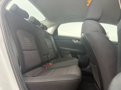 Used 2019 Kia Forte S image 14