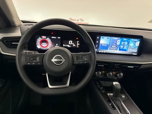 New 2026 Nissan Kicks S FWD image 17