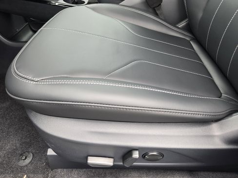 New 2026 Ford Mustang Mach-E Select RWD image 26
