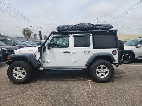 Used 2018 Jeep Wrangler Unlimited Sport S AWD/4WD image 10