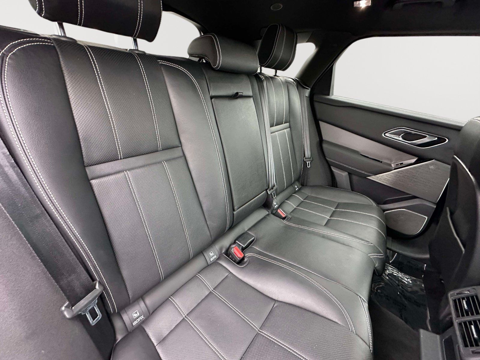 Used 2022 Land Rover Range Rover Velar S AWD/4WD image 30