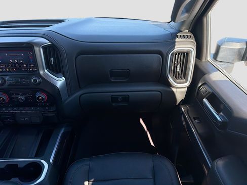 Used 2022 Chevrolet Silverado 2500 LTZ w/ LTZ Premium Package AWD/4WD image 17