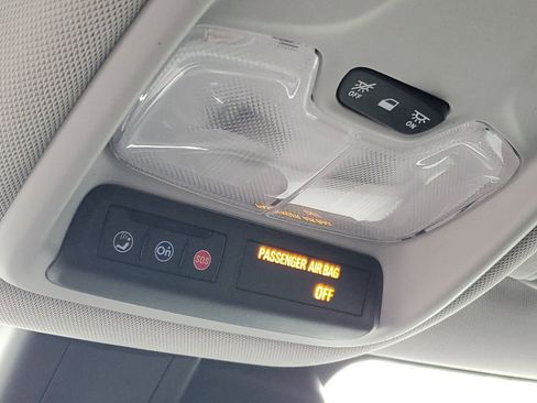 Used 2023 Chevrolet TrailBlazer LT image 21