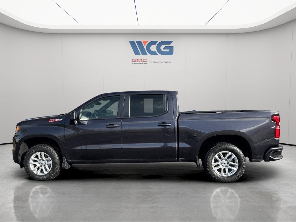 Used 2023 Chevrolet Silverado 1500 RST AWD/4WD image 6