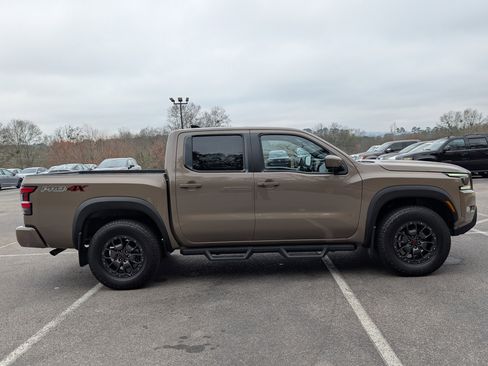 Used 2023 Nissan Frontier PRO-4X w/ Pro-4X Premium Package image 10