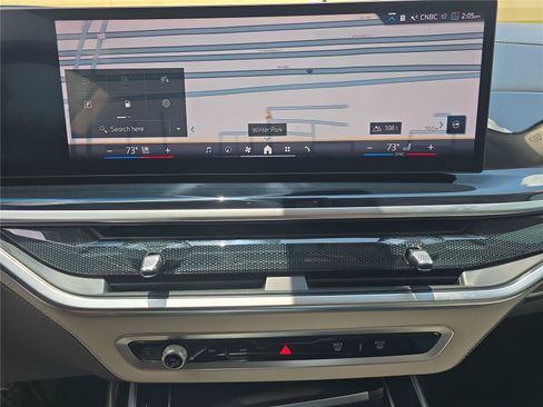 Used 2025 BMW ALPINA XB7 AWD/4WD image 21