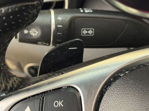 Used 2017 Mercedes-Benz SLC 300 image 16